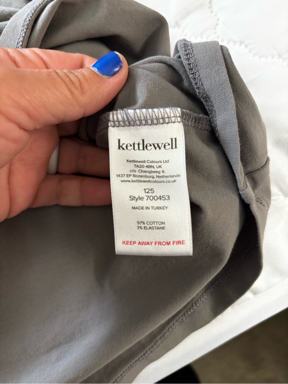 Kettlewell Women's Short Sleeve Tee Lot of 3 - Picture 7 of 9
